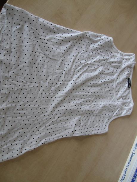 Dievčenské bodkované tielko, 158