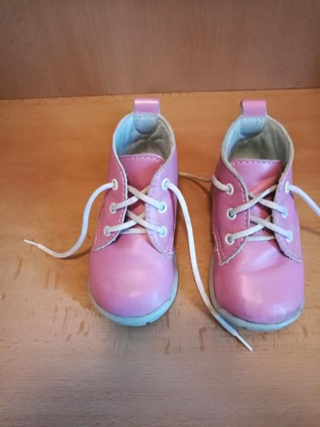 Prvé dievčenské topánočky, slovobuv,19