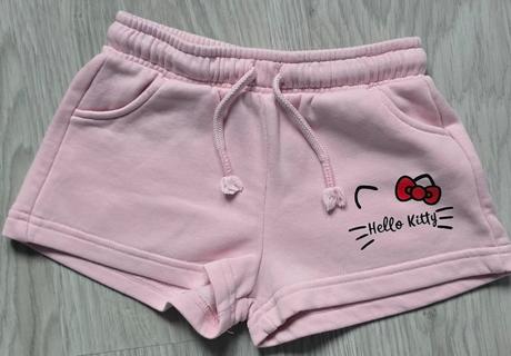 Šortky, f&f,98