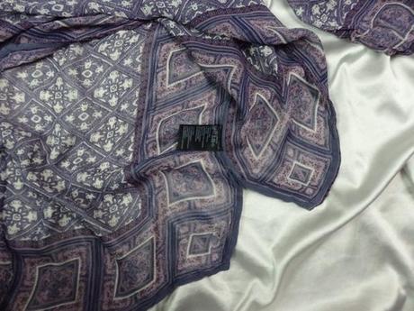 Kvalitná vzdušná blúzka, s