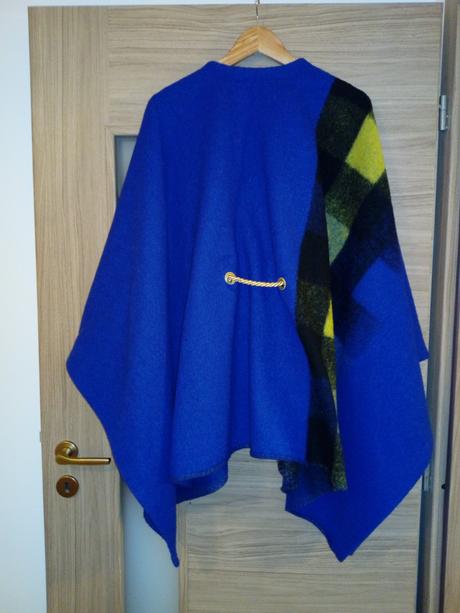 Kura collection pončo, 