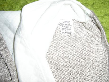 334. mikina s kapucňou moderná, s