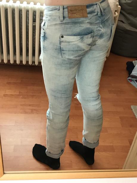 Roztrhané , štýlové rifle, fishbone,28