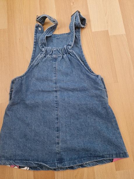 Dievčenská rifľová sukňa, 110