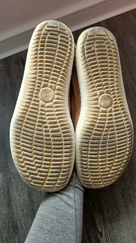 Groundies earth woman, 41