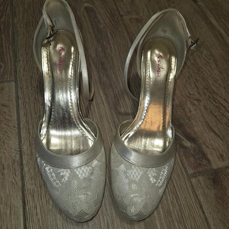 Lodičky svadobné, 37