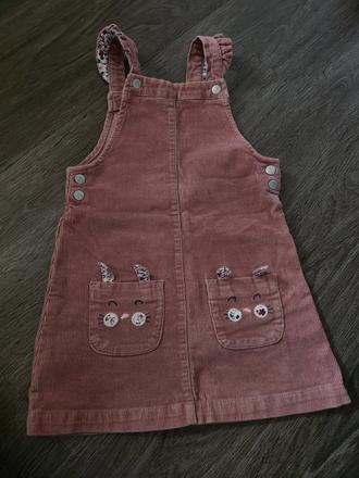 Menčestrové šaty, george,116