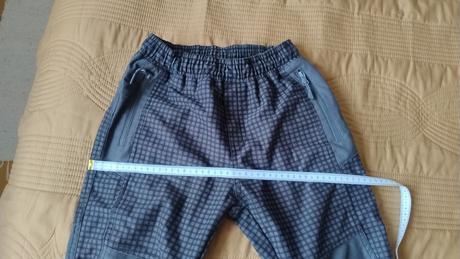 Turistické nohavice, 152