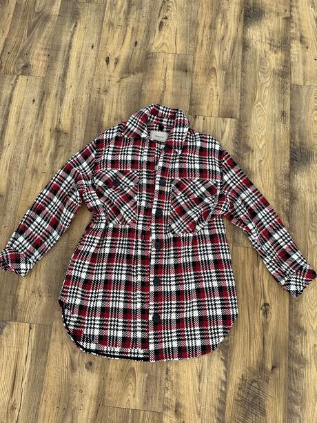 Košeľova bunda, stradivarius,s