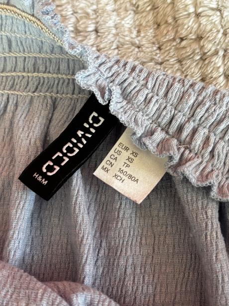 Blúzky s odhalenými ramenami, h&m,xs