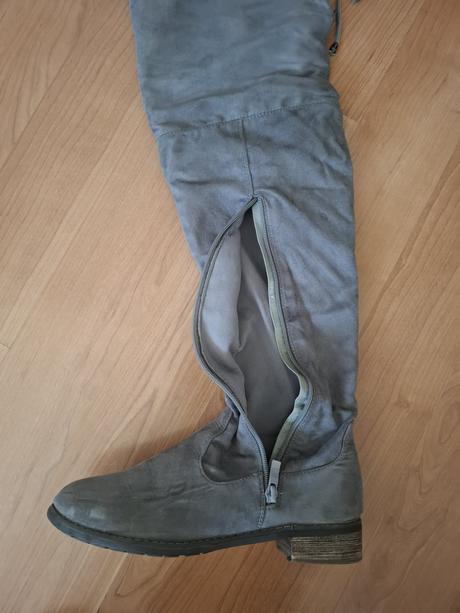 Semišové čižmy, 39