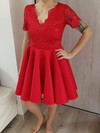 Spoločenské šaty, m