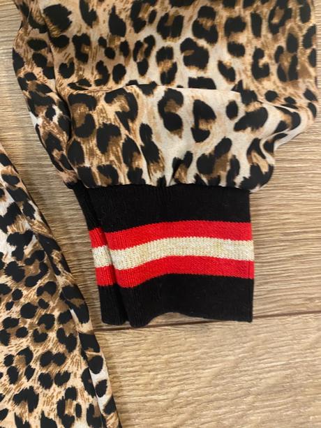 Tigrové super šaty, s