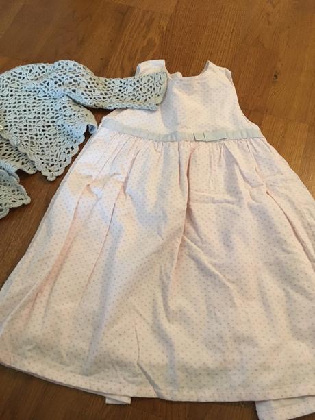 Šatky s bolerkom, 80