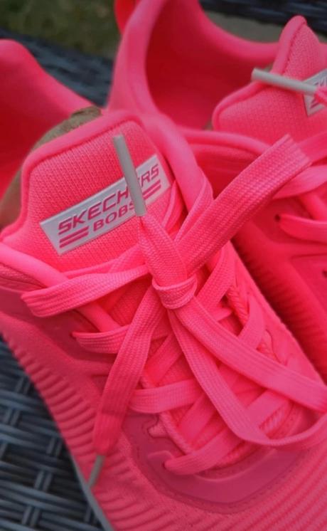 Neónovo ružové tenisky, skechers,40