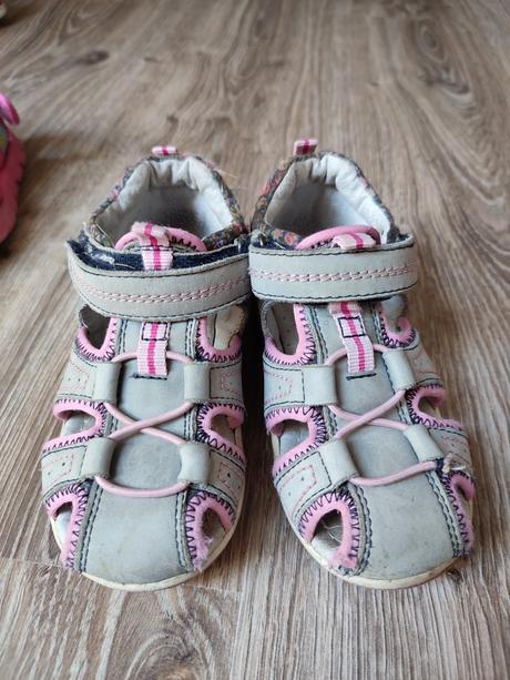 Sandálky, protetika,25