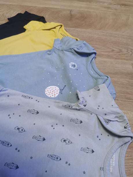 Set chlapčenských bodyčiek a kraťasov, reserved,68