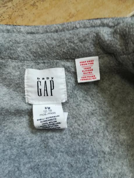 Zateplená vestička, gap,86