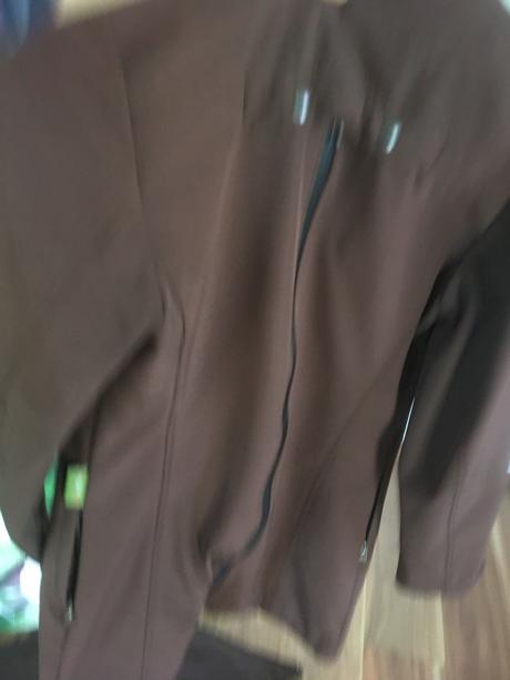 Sofshelový kabát, ladybug