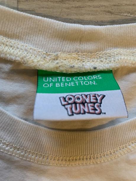 Tričko hockey looney toones taz, benetton,140
