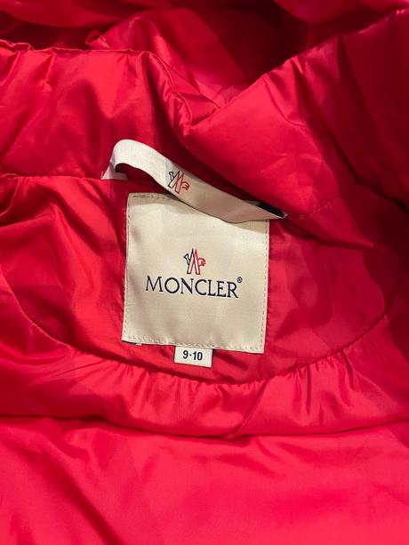 Zimna bunda moncler, 140
