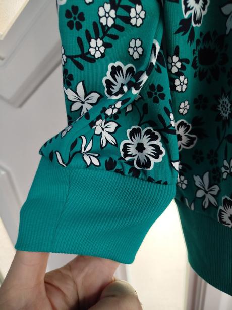 Hrubšia mikina 140/146, bonprix,140