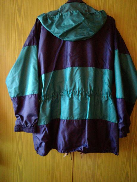 Šušťaková bunda s kapucňou, m