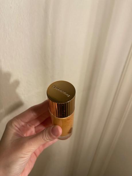 Charlotte tilbury hollywood flawless filter,