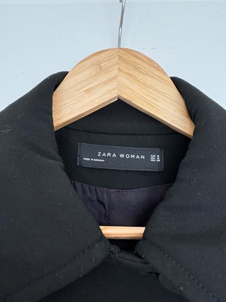 Čierny kabát, zara,m