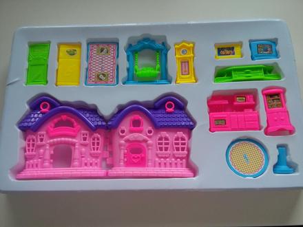 Domček s príslušenstvom., 