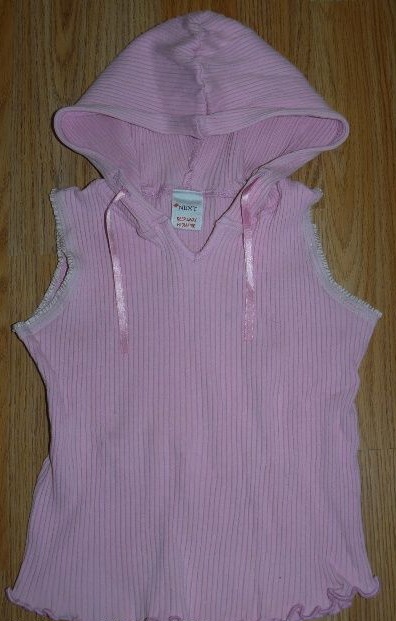 Tielko s kapuckou, next,116