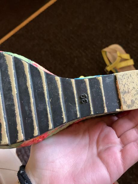 Kožené sandálky, 39