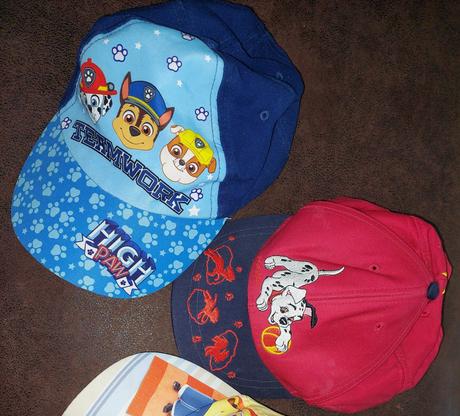 Šiltovky, disney,122