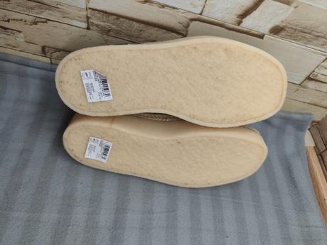 Clarks 37 - dámske kožené našuchovačky, clarks,37