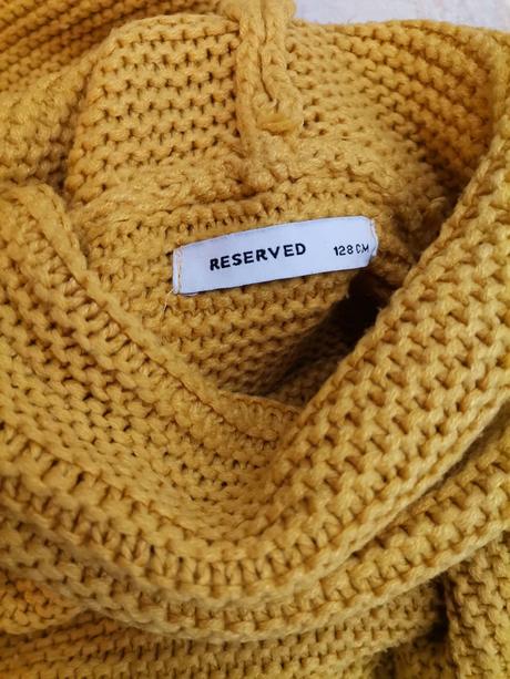 Sveter, reserved,128