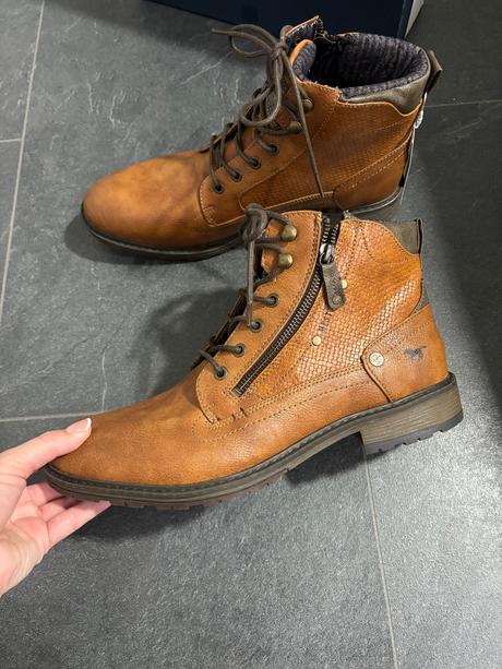 Topánky mustang 44, mustang,44