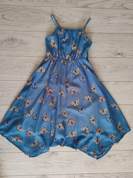 Predám šaty, č.140, 140