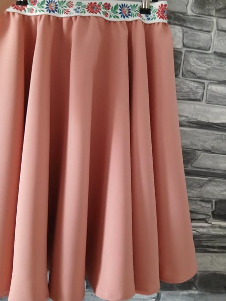 Kruhová sukňa, l / m / s