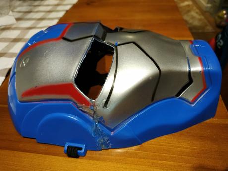 Maska iron man, 