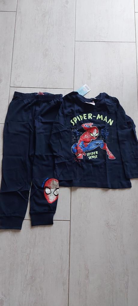 Pyžamko spider man č. 110/116 - nové, marvel,110