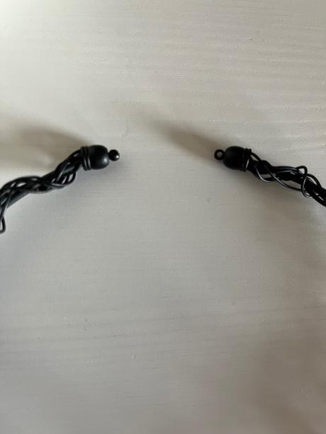 Nadherny nahrdelnik, 