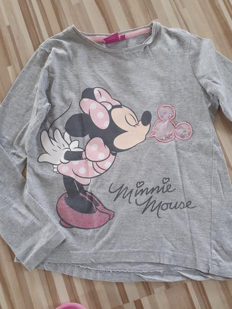 Baliček oblečenia, 104–116