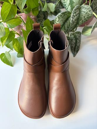 Shapen barefoot členkové čižmy divine brown,veľ.37, 37