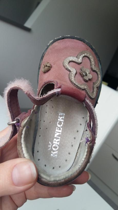 Sandalky, kornecki,20