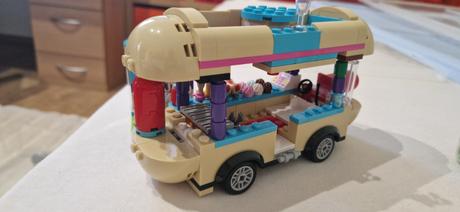 Lego friends hot dog stánok, 