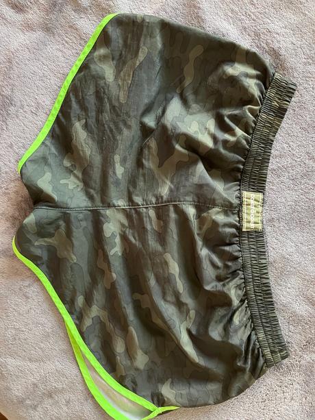 Plavky kratase, calzedonia,134