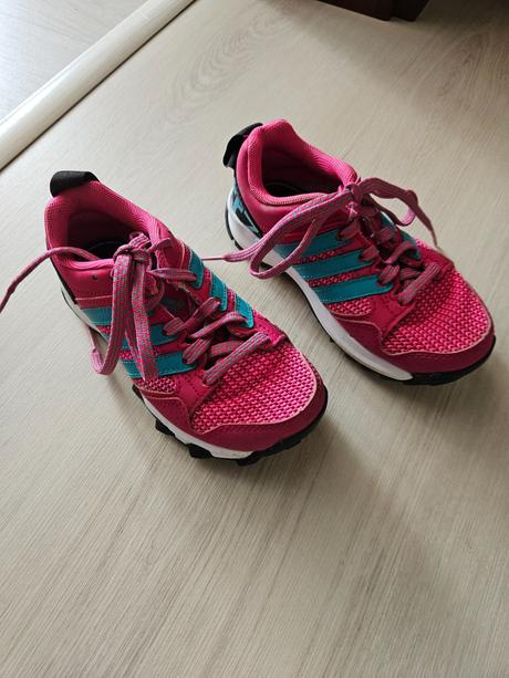 Trekove,cturistické tenisky, adidas,28
