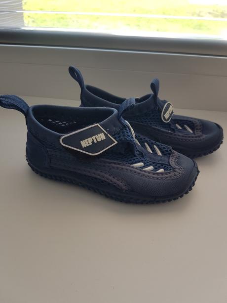 Topánky do vody, 22