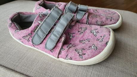 Beda tenisky, beda,33