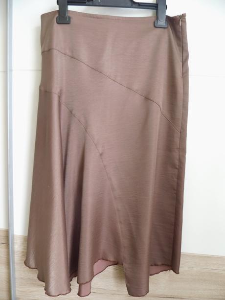 Elegantná sukňa, 38